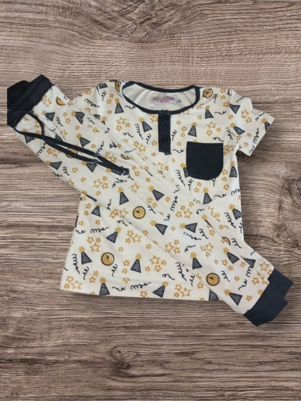 Girl August Boutique 2T Celebration Print Pajama Set Cream & Navy Lounge Set
